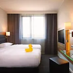 X Hotel