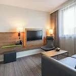 X 4* Skjetten