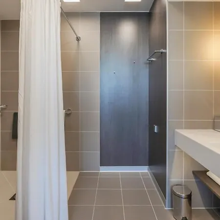 Hotel Moxy Oslo X 4*
