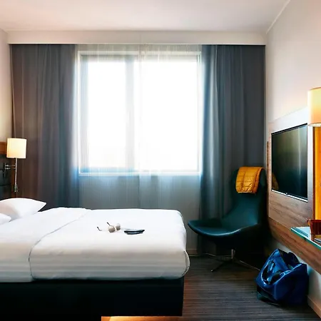 Hotel X 4*
