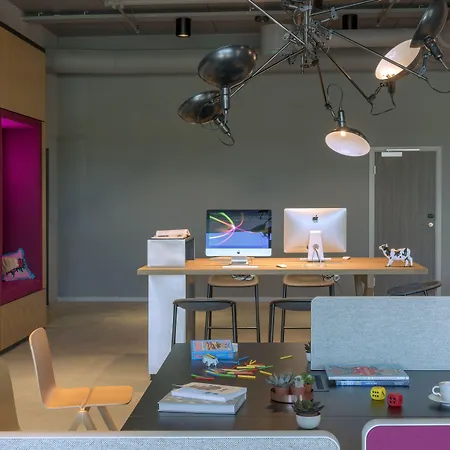 X Отель Шеттен