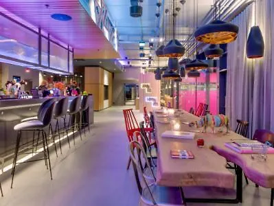 Moxy Oslo X 4*