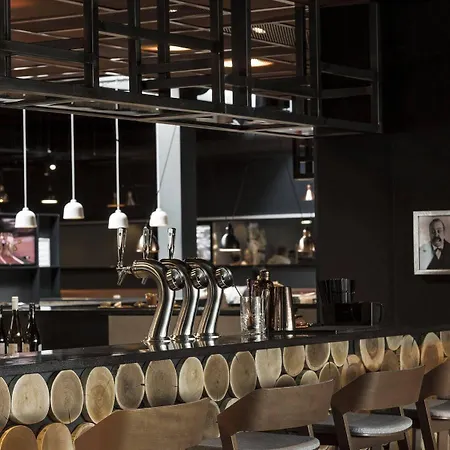 Moxy Oslo X 4* Skjetten