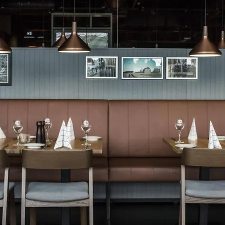 Hotel Moxy Oslo X