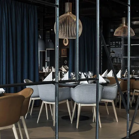 Hotel Moxy Oslo X 4*