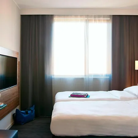 X Hotel